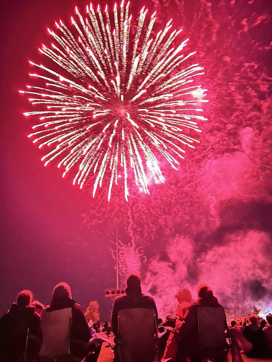 Rolleston Fireworks tonight 🎆