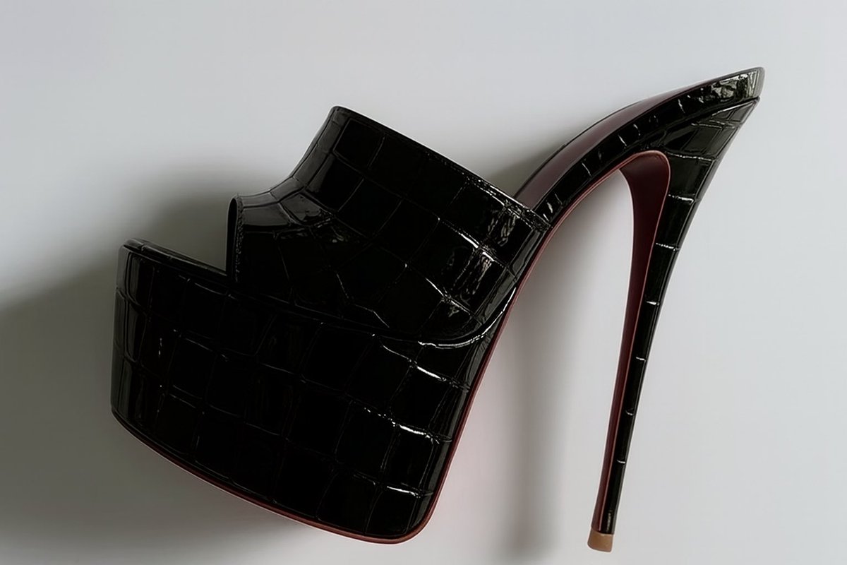 Coming soon 🐊🖤