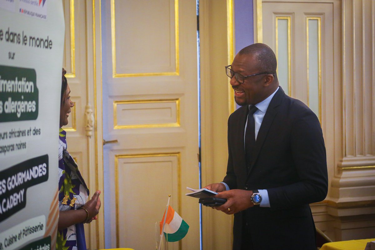 Heureux d’avoir pris part à la 3ᵉ édition de la Semaine de l'Afrique des Solutions #SAS2025 à Paris 🇫🇷
Un rendez-vous inspirant qui montre une Afrique qui agit, innove et propose.
« S’unir pour bâtir l’Afrique des solutions » : un appel à croire en nos forces et à bâtir par la