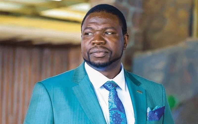 #BREAKING
🔵The Zimbabwe Republic Police (ZRP) has confirmed the arrest of Prophetic Healing and Deliverance (PHD) Ministries leader, Walter Magaya, in connection with multiple reports of rape and fraud.
🔗newsday.co.zw/local-news/art…