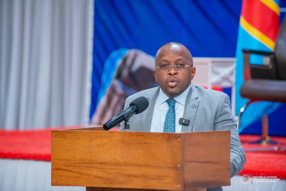 Le bilan de <a href="/shabani_lukoo/">SHABANI Lukoo J.</a> à la tête du ministère de l'intérieur on en parle 
*Insécurité urbaine
*Répression de l'opposition
*Dissolution et suspension des partis politiques
*Braquages en pleine journée 
*Mairie L'shi et assemblées Provinciales
<a href="/Observateur_X/">OBSERVATEUR 🇨🇩</a>