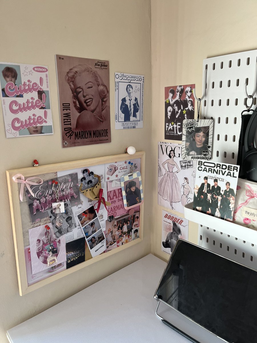 𝙖 𝙧𝙞𝙨 tweet media