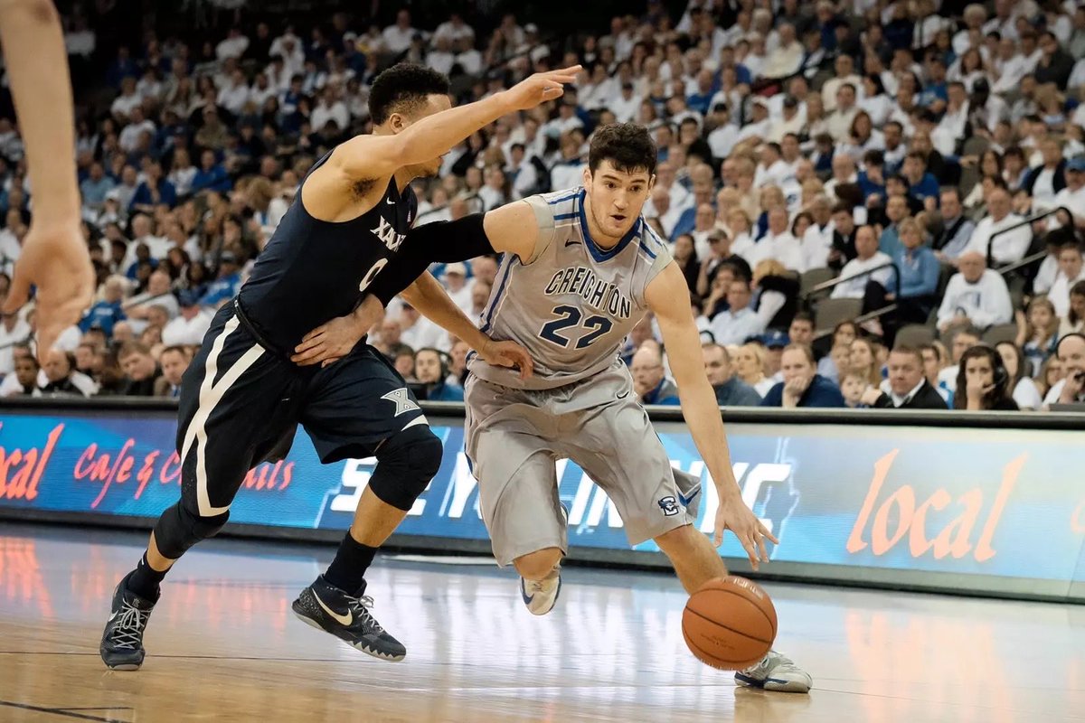 Happy birthday to former Bluejay ⁦<a href="/AveryDingman/">Avery Dingman</a>⁩ ! Wishing you a great day, Avery!!