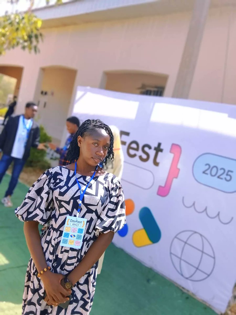 KugaRuth's tweet photo. Trying to find and navigate a path in tech and this is my first stop
#Devfestbauchi
#GDGbauchi
@gdgbauchi https://t.co/upPwnqmiKM