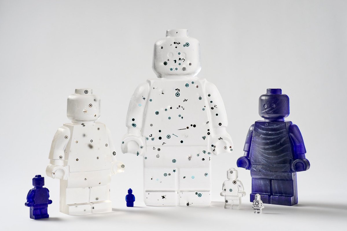 Recycling Narratives
Time and Tide Wait for None

Recycling Narratives 
Electric Blue 

Two very special series created for the Etienne Gallery at PAN Amsterdam 

2-9 November

#EtienneGallery #PANAmsterdam