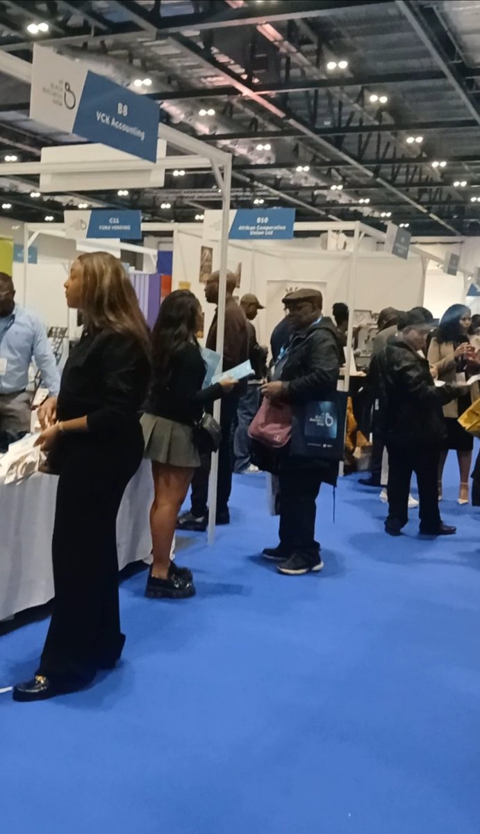 SANDRINE tweet media