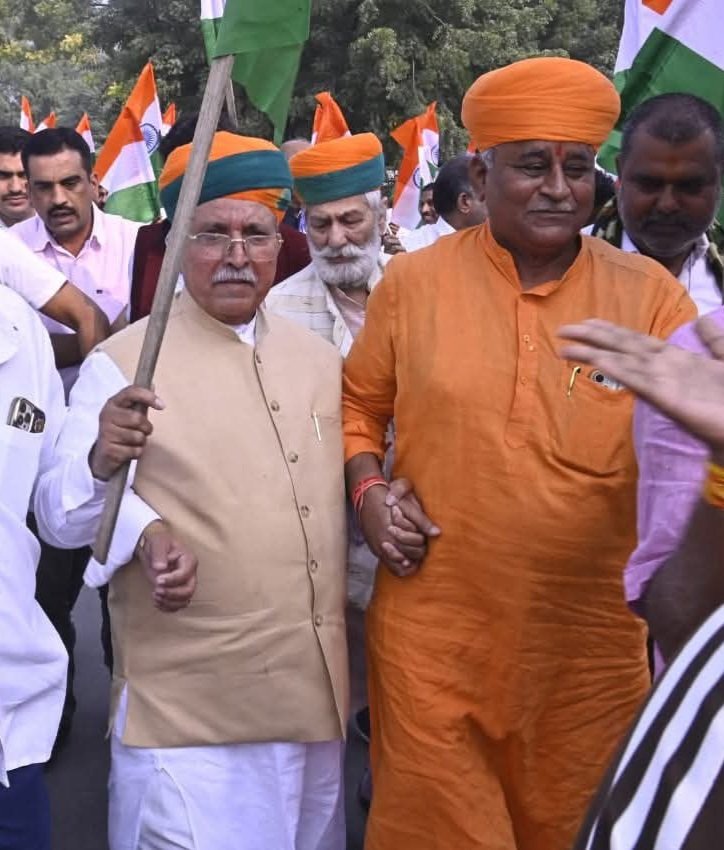 RamKumarVyas2's tweet image. हमारे बीकानेर के सांसद और भारत सरकार में कानून मंत्री अर्जुन राम जी मेघवाल लोकप्रिय विधायक जेठानंद जी व्यास सरदार वल्लभभाई पटेल की जयंती के अवसर पर मार्च रैली में