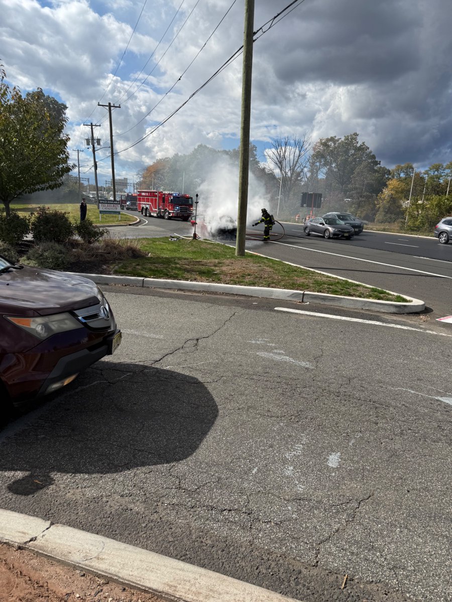 tsheshraj's tweet photo. Uber’s support is bad. Took an uber last week. Car makes noises and fills up with smoke. me and the driver run, and the car burns down quick. Uber’s response is “we wont charge you &amp; glad you are safe”… you guys suck! @dkhos @Uber @Uber_Support - Empathy goes a long way https://t.co/PClzY9znlu