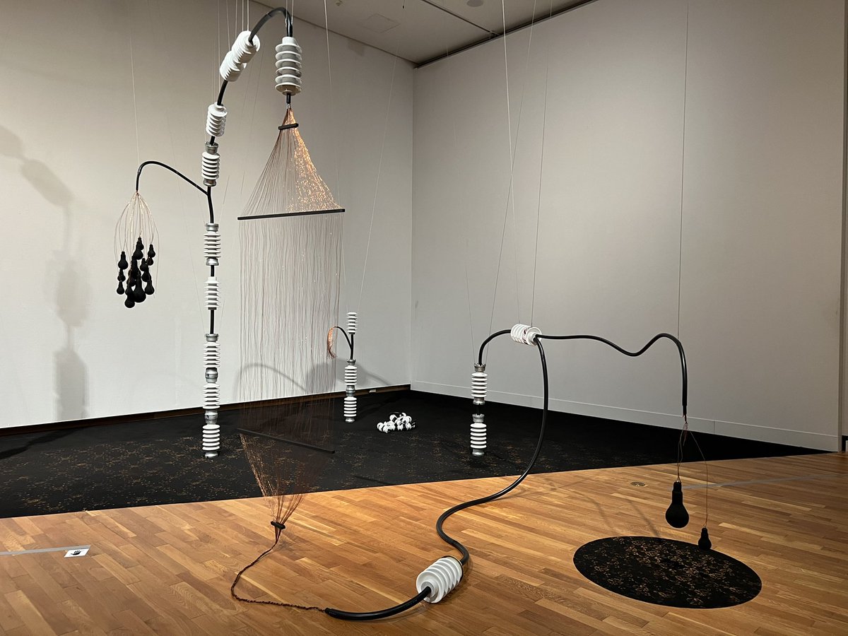 絵描きhiro C 「籠の鳥と花」 絵描きhiro C 「籠の鳥と花」 hiro C (@mikio696) / X