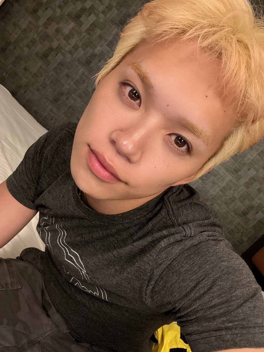 HAZUKI_CCC_V's tweet image. イオンモール鈴鹿(三重県)☀️🚗💨
大好きな場所にまた来れました🫶
巡り合ってくれたみんなありがとう💫
#CCC #カララブ #リリイベ