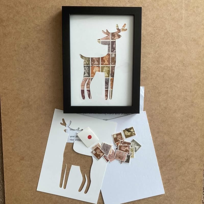 NewmanDian1426's tweet image. Christmas craft kits with frame option. Lots of coloured stamps. All the money goes to Evesham Greyhound and lurcher Rescue ❤️🐶 
loonylurchereglr.etsy.com 
#UKGiftAm #craftkit #EtsyHandmade 
#CraftBizParty #Christmas #stamps #etsygifts #gift @AdoptionsUk @Wilf125
@CraftBizParty