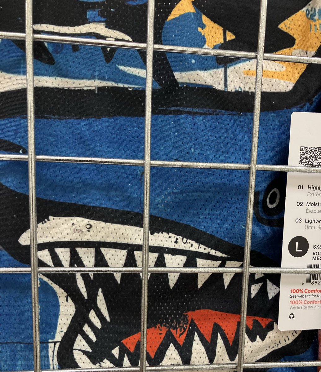 このサメちゃんが人気であります。🫡現地在庫はラスト1着。お見知り置きを
smwd.shop/?pid=182361518