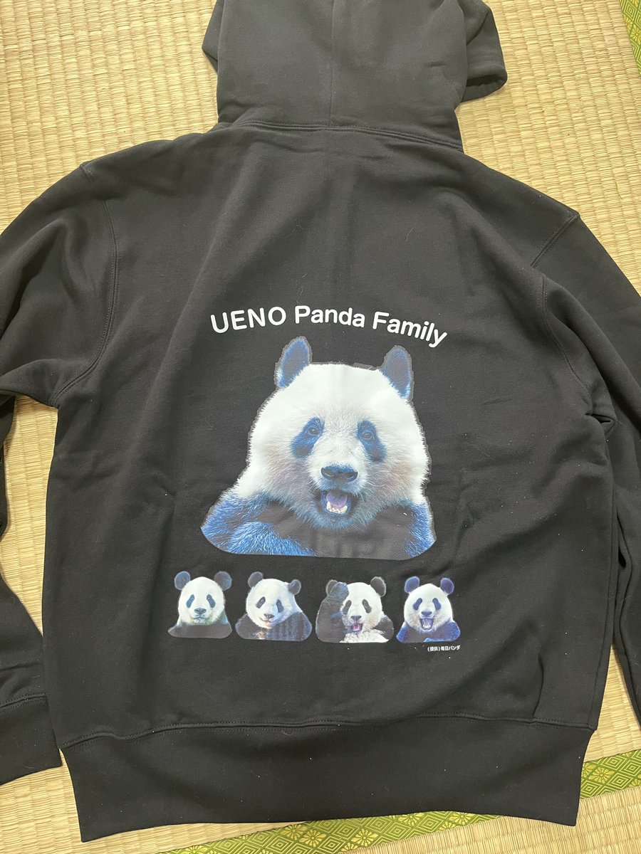 パーカー届きました🐼👏
めっちゃ可愛い💓💓

厚手でも薄手でもなく、
ちょうどいい厚さでヘビロテだな☺️💓

#松坂屋 #パンダ #上野動物園
#上野パンダファミリー