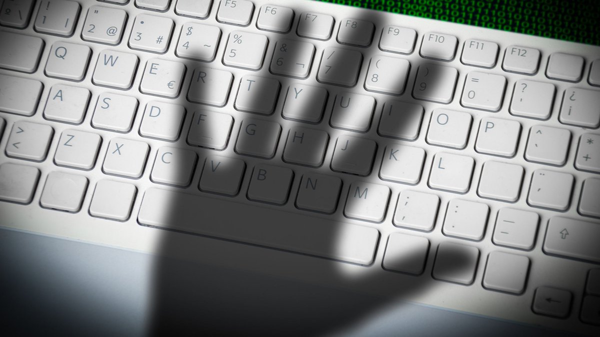 lopezunwired's tweet image. Shadow IT is threatening businesses from within - and today’s security tools simply can’t keep up dlvr.it/TP0vwW #EnterpriseTech #Technology #BusinessTechnology #Software