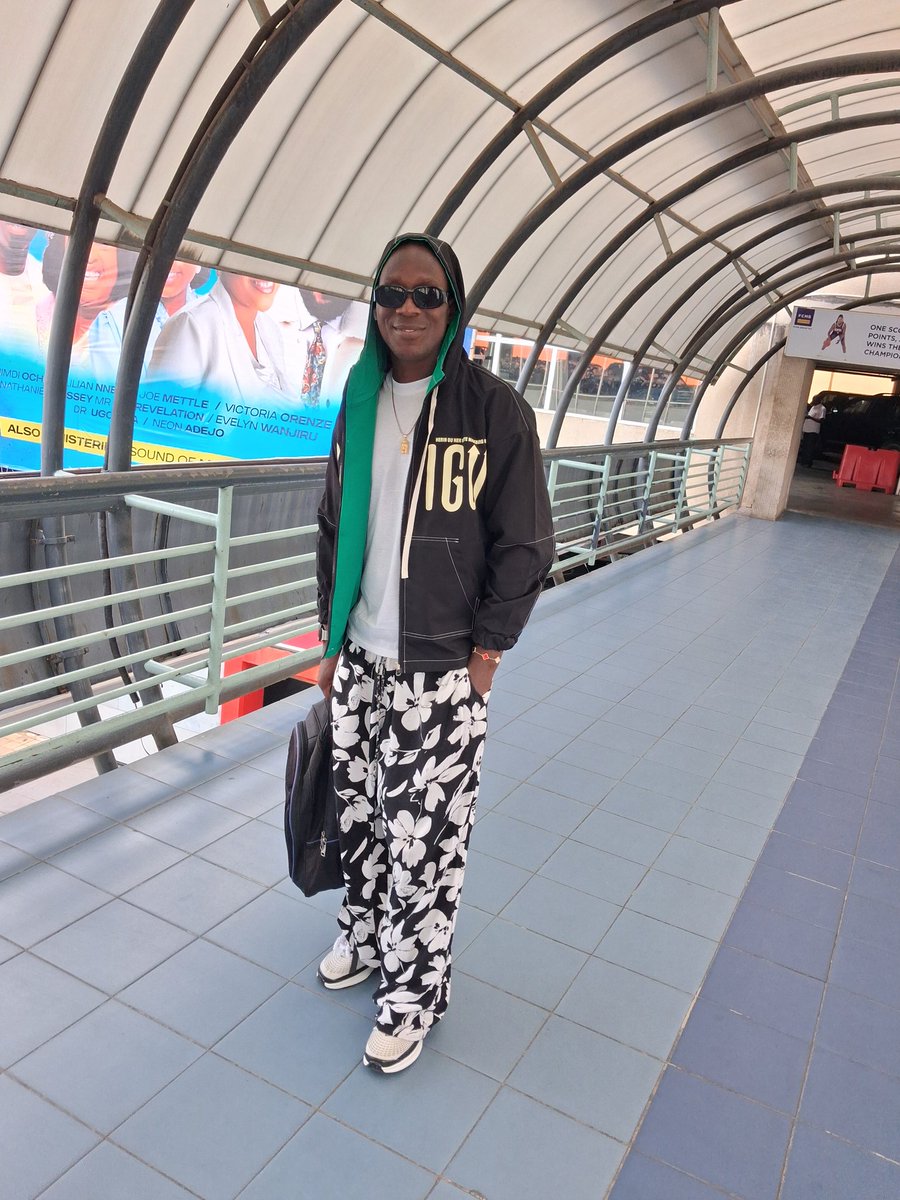 IamDx2's tweet image. Happy New Month fellas #November2remember