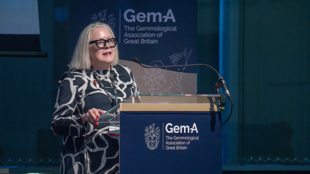GemAofGB's tweet image. Day One of the #GemAConference2025 is officially underway! 💎
After an inspiring morning, it’s time to recharge over lunch &amp;amp; connect with peers from the global #gemmology community. 🌍✨
Here are some behind-the-scenes moments from our flagship event!
#GemAofGB #GemAConference