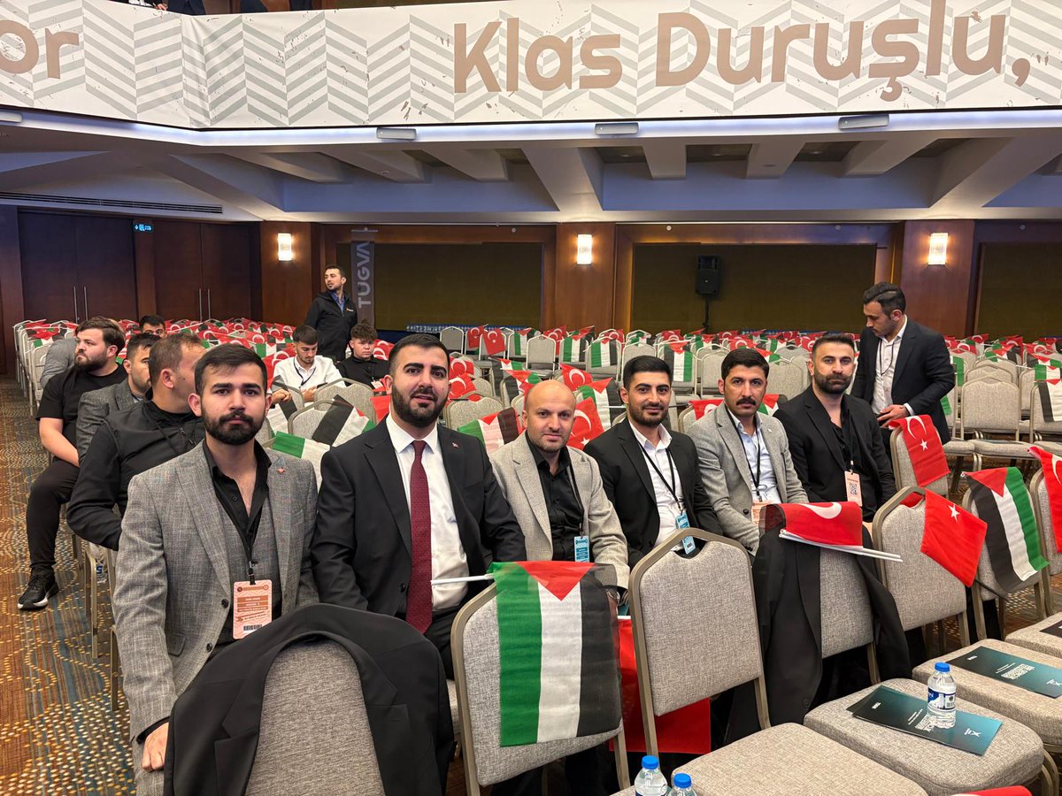 Dün olduğu gibi bugün ve yarın da hakkı söyleyecek, hakikatı haykıracağız
<a href="/ibrahim_besinci/">İbrahim Beşinci</a> 
<a href="/zaferkaramagara/">Zafer Karamağara</a> 
<a href="/asanharun/">Harun Asan</a>
<a href="/murateren/">murat eren</a>
<a href="/tugvaTR/">TürkiyeGençlikVakfı</a> 
#tugva