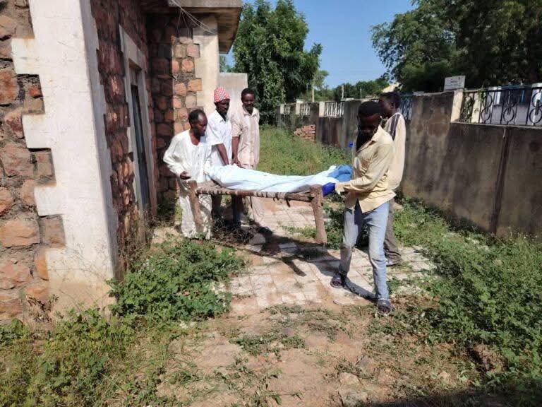 ThomasVLinge's tweet image. Sudan 🇸🇩: five children were killed when RSF drones hit a displacement center in the city of Kadugli (southern Kordofan).

This has lead to fears in the city that following the fall of El Fasher, Kadugli could be the next target of the RSF.