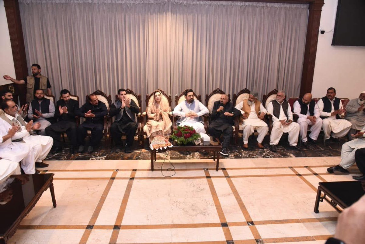 EmanTahirSadik's tweet image. اٹک خان کی رہائی کیلۓ پُرعزم ہے۔ ہم نے ہمیشہ عمران خان کی جدوجہد میں ہراول دستے کا کردار ادا کیا۔