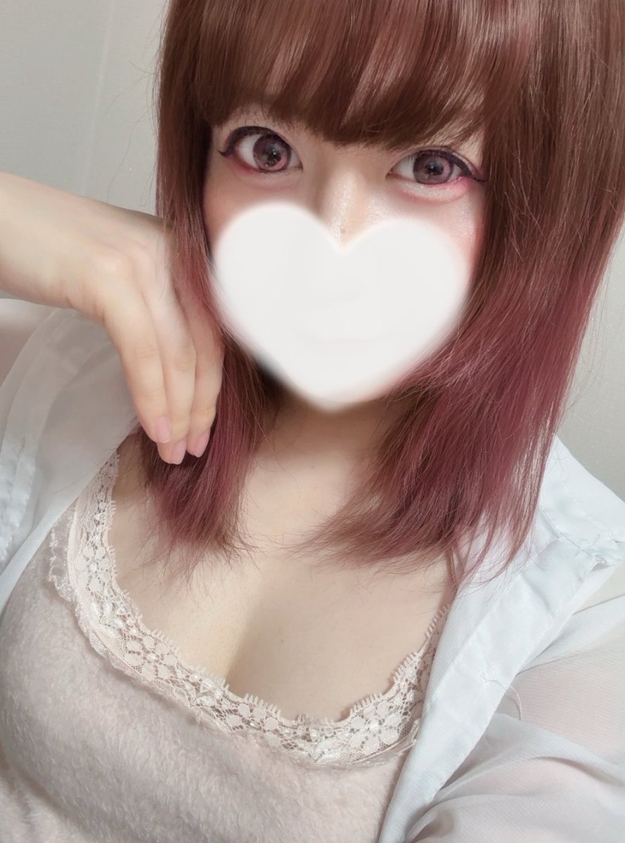 お褒めのDMありがとう🥰
みんなの言葉がちなのパワーになります✨
今夜もまだまだ頑張るね💪❤︎

🈳22:00〜