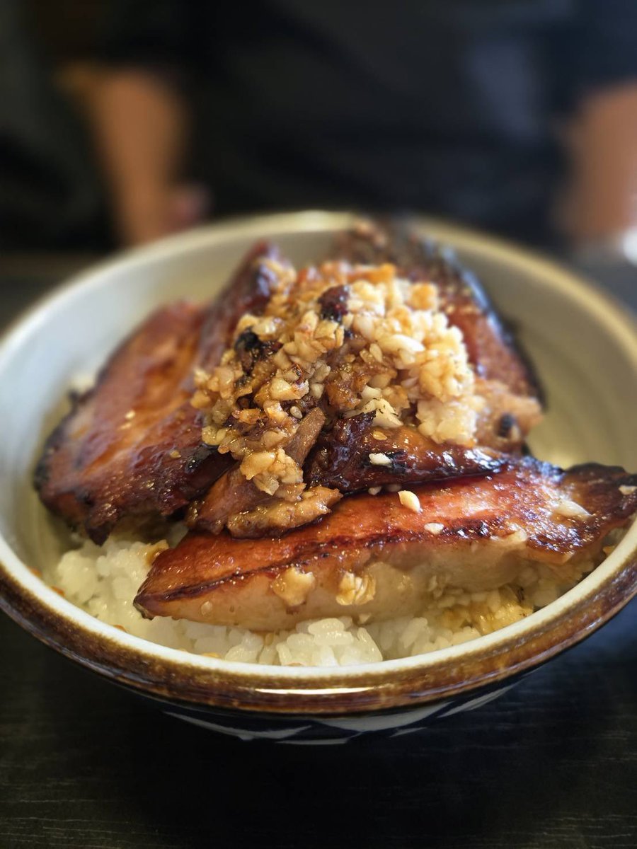 チャーシュー丼