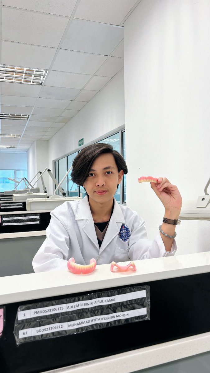 IftitaIfdin's tweet image. ‼️Korang area selangor nak scalling or tampal gigi rm20 jee? Pm je tauu‼️

Help me repost this 🙏🏻 so everyone can get their teeth sound and healthy 😍