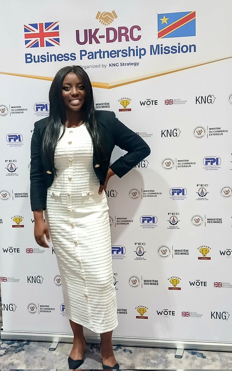 SANDRINE tweet media