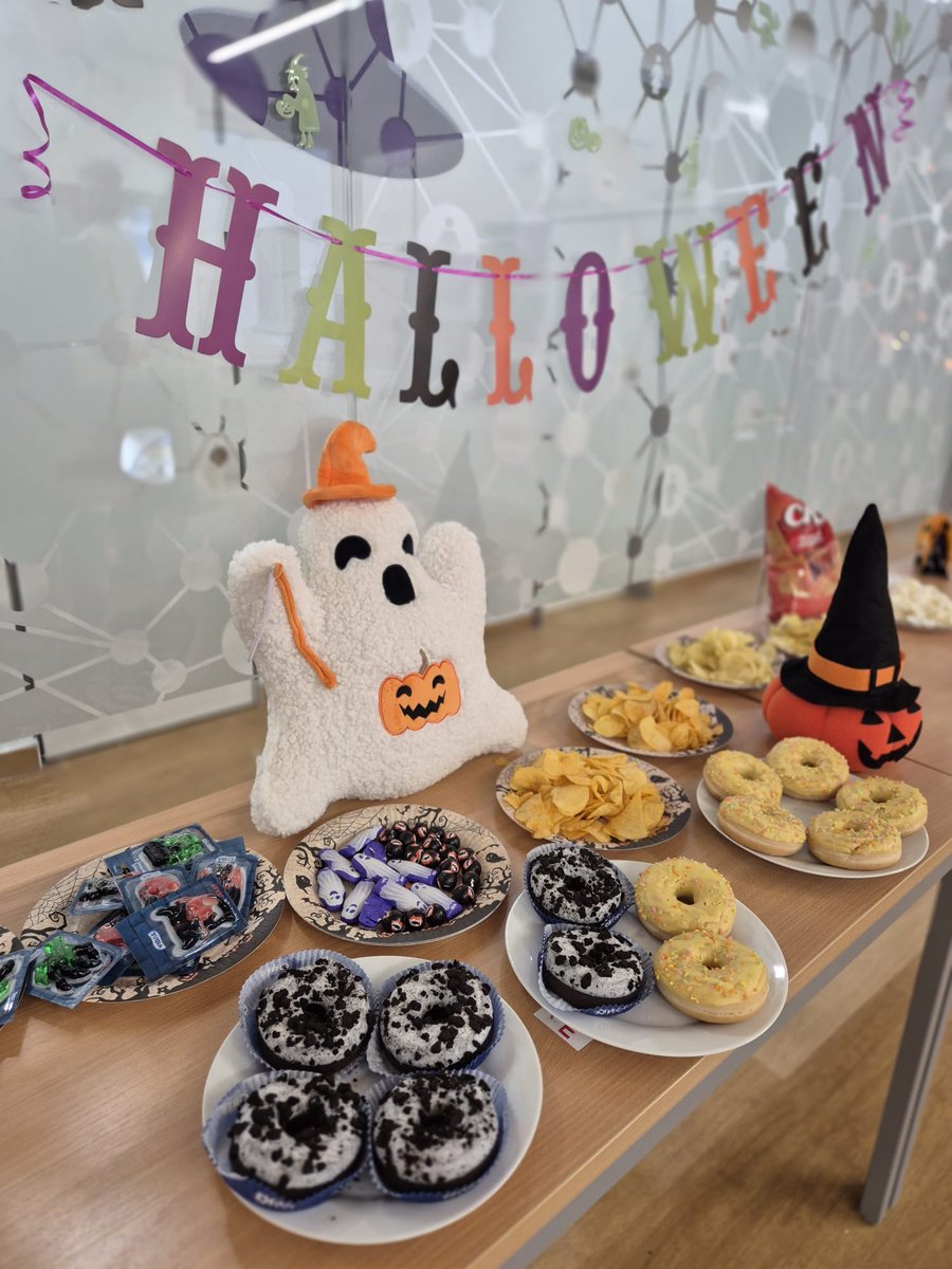 tech_mahindra's tweet image. Tricks, tech and treats! 🎃👻
Our #TechMighties across campuses came together to turn up the spooky spirit - celebrating #Halloween, the TechM way!
#ScaleAtSpeed #HappyHalloween #IamTechM
