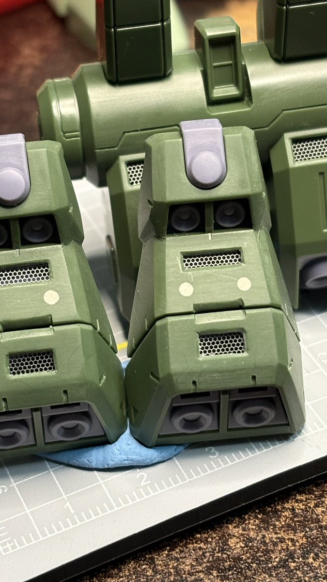 動画うpしてあります！エッチングパーツの取り付けと接着剤の点付けです！#ガンプラ #gunpla #ザクフリッパー YouTubeやってます↓からどうぞ
youtube.com/channel/UCQlHB…