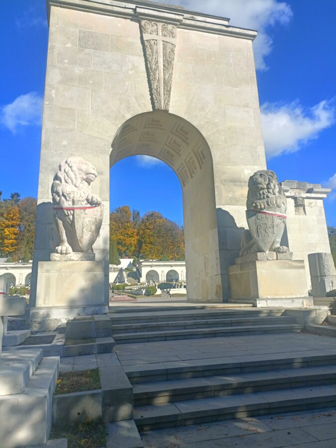 ANDRZEJ KLIMCZAK: Zmarłym dziennikarzom z Kresów 

sdp.pl/andrzej-klimcz…