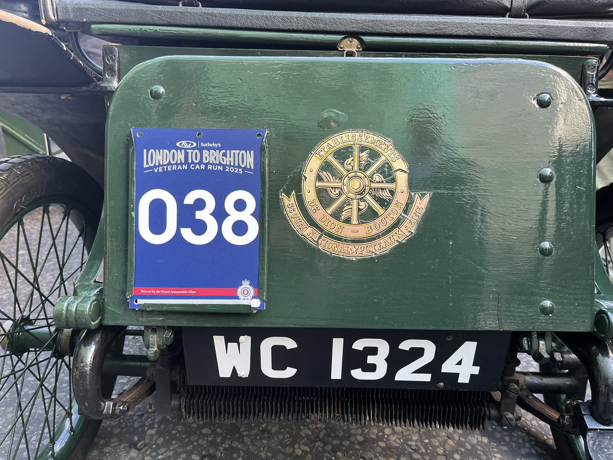 Andy Rhind-Tutt’s amazing car on Pall Mall ready for its run to Brighton tomorrow.