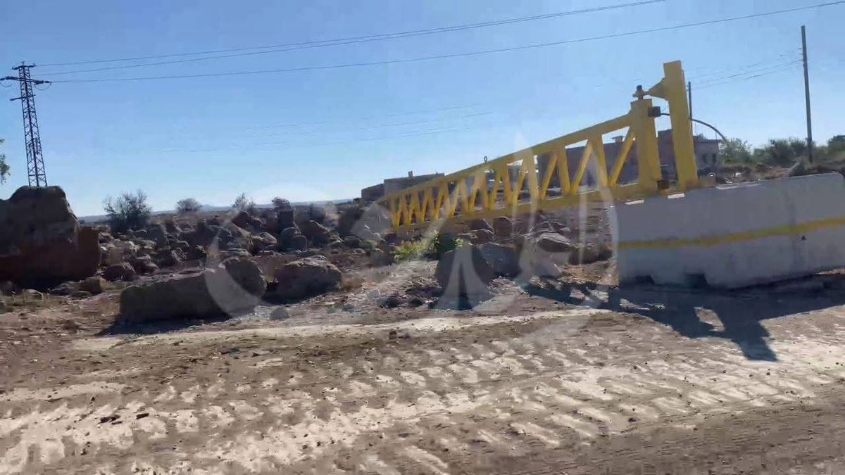 بوابة عملوها ما لقيو لها مجال بالضفة ودوها على القنيطرة في سوريا