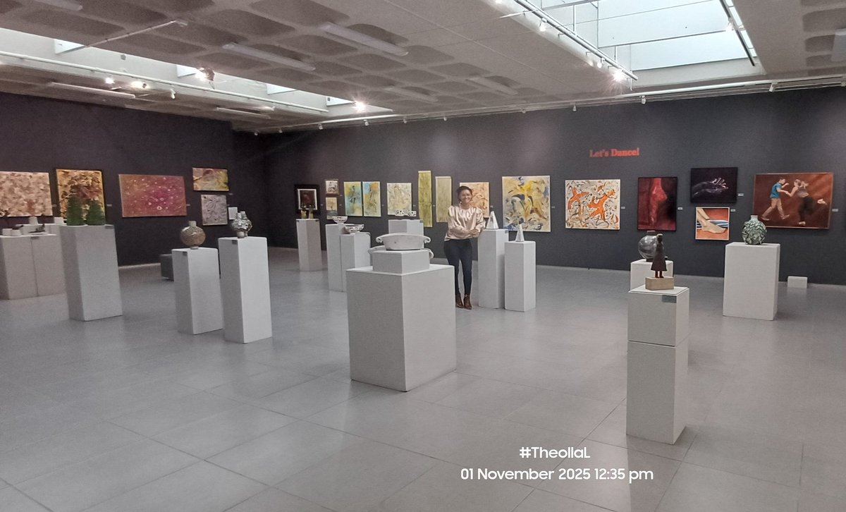 Attended the Poets Vannie Kaap open mic session at Bellville Library today. And boy oh boy; do we have beautiful spaces?! Event held in the art gallery.