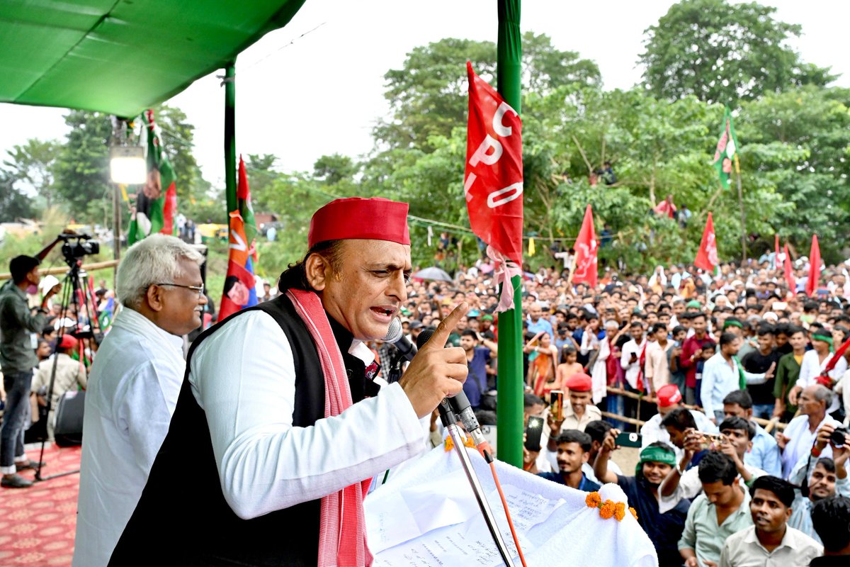 Samajwadi Party tweet media