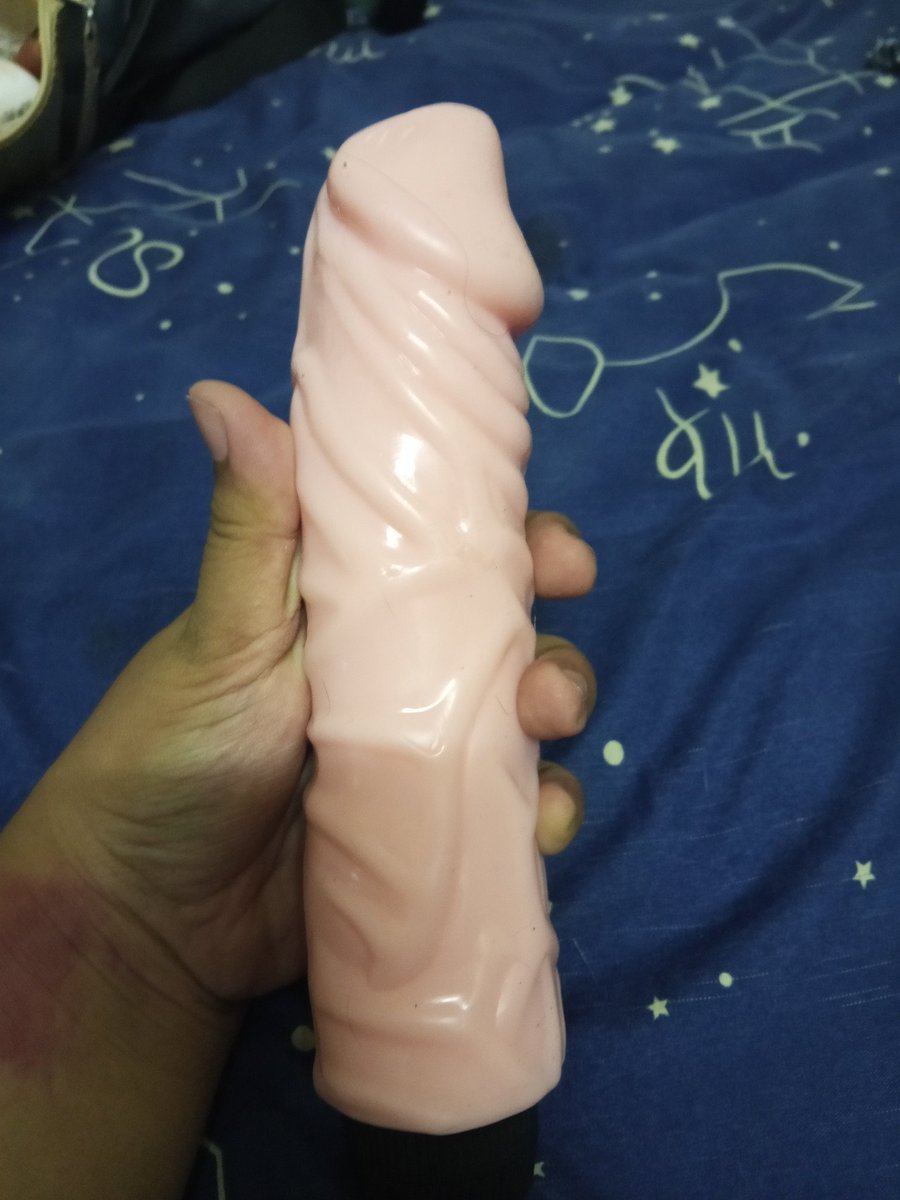 ใหญ่ไปไหม
รับคอลนะคะทักได้ 🔴🔴