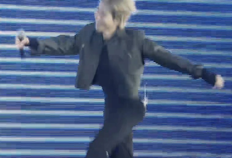 쵸 tweet media