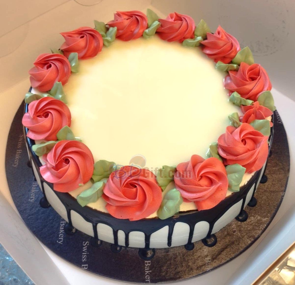 BDGift1's tweet image. 🎂 Sweeten any celebration from afar!
Send a delicious vanilla cake to your loved one in Bangladesh and make their day extra special. 💛✨
🌐 Order now: bdgift.com/products/823-s…
#VanillaCake #bdgift #CakeDelivery #SendLove #GiftsToBangladesh #SweetSurprise
