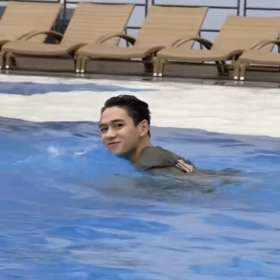 444feed's tweet image. 🌊🦁🌊