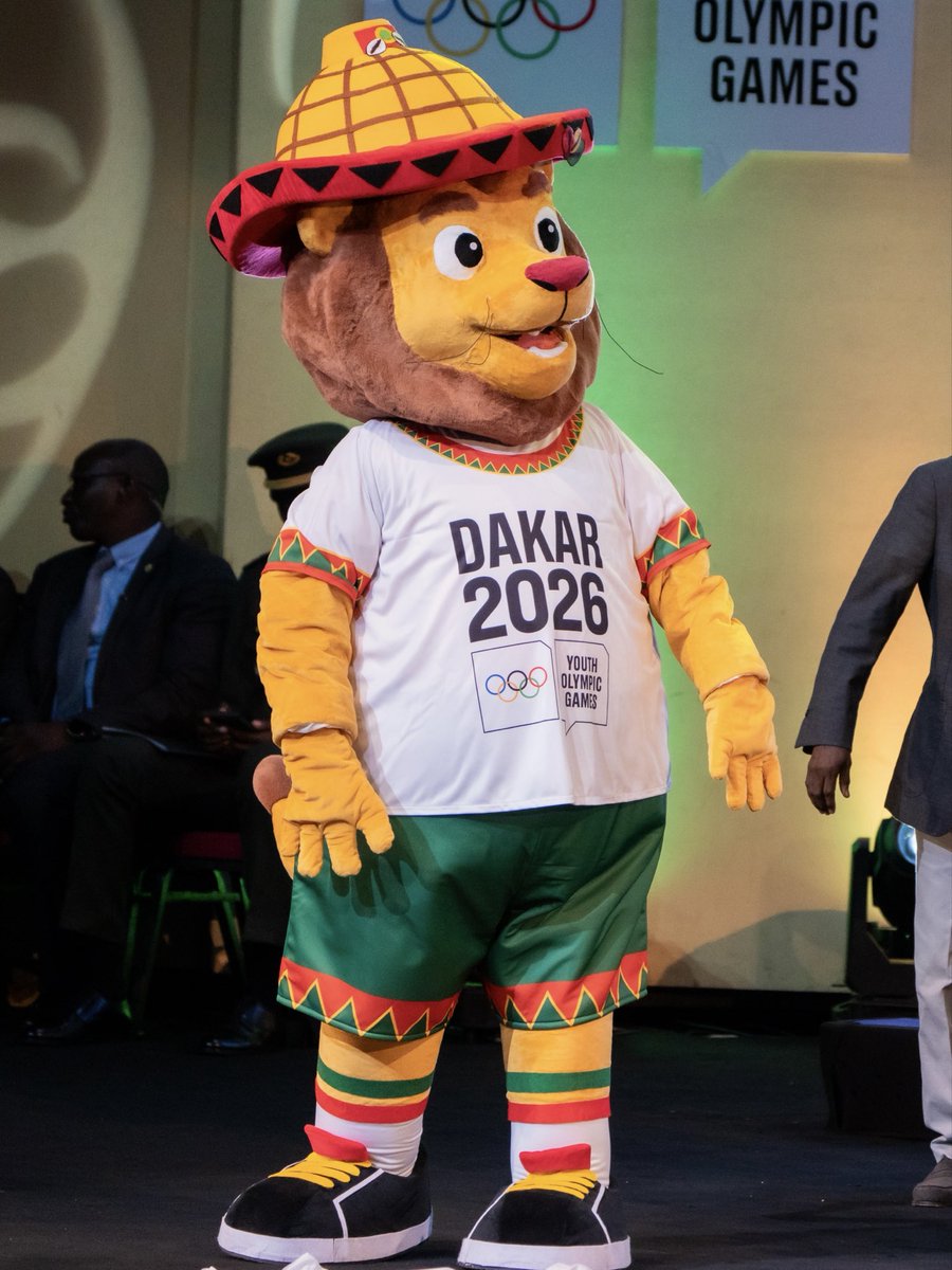jojdakar2026's tweet image. Ayo, du dessin à la réalité ✏️

Ayo, mascotte officielle des JOJ, a été sélectionnée à l’issue d’un concours national lancé, en collaboration avec le Ministère de l’Éducation nationale.

Ouvert aux élèves du moyen et du secondaire, le concours a reçu plus de 500 propositions…