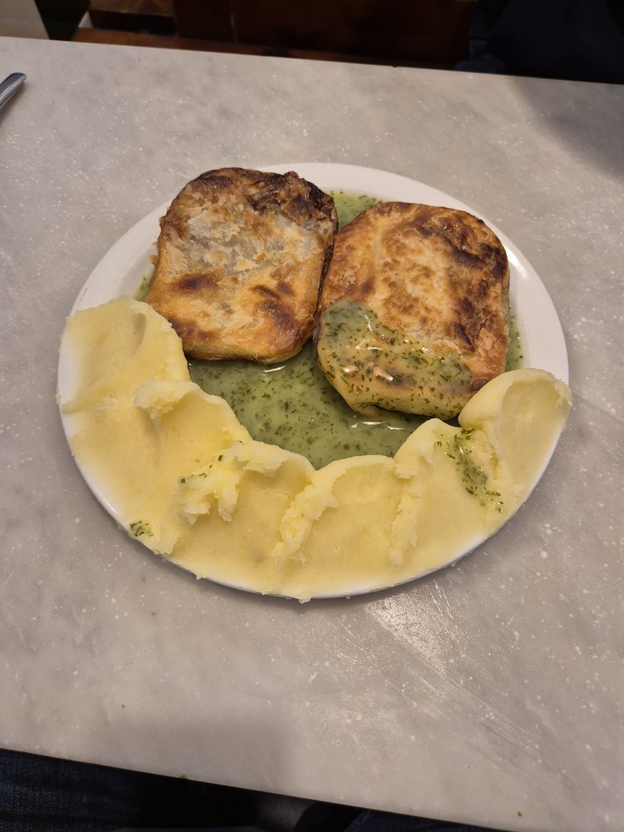 10/10 manzes peckham the best in London