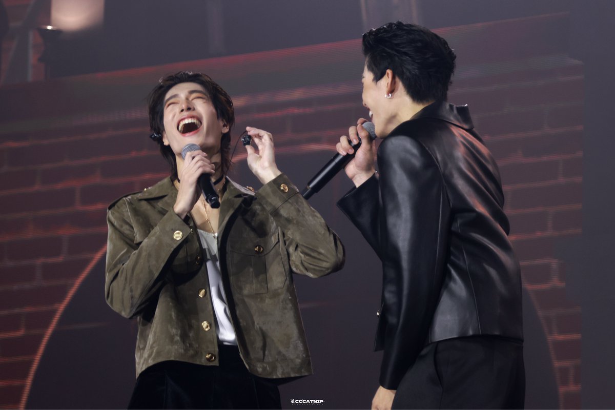 cccatnip_'s tweet image. 👂🏻
PONDPHUWIN JOURNEY CONTINUES
#PondPhuwinFanconD2
#ปอนด์ภูวินทร์ #PondPhuwin 
#ppnaravit #phuwintang