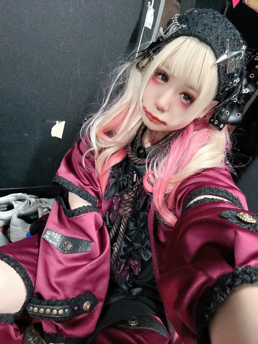 これがバニソファイナルの想い出、最後の写真✨

皆で撮ったー😆🙌✨✨
こんな楽しくて最高のファイナルになるなんてー😆✨✨
全員いると思ってたんだけど、天音君とラナ君とレイアバサポートの昇真君がいなかったので、この日の写真を一緒に載せておきます！！