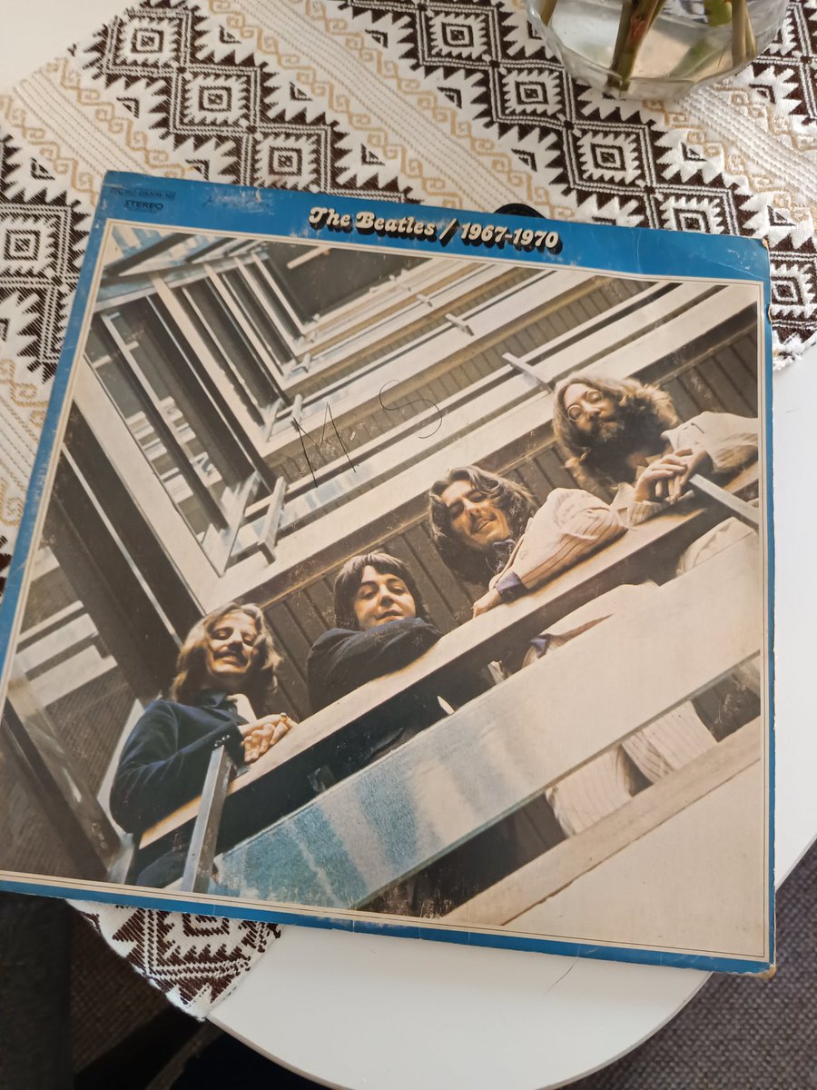 Regalito de la familia!!!!
Disfrutando del sábado con Los Beatles 😍