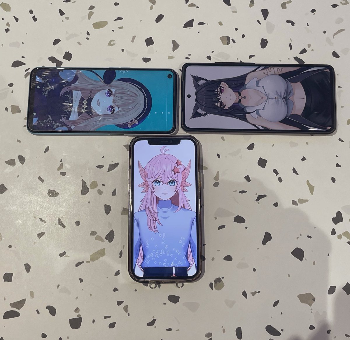 I touched grass- I mean, public tiles today 🤍