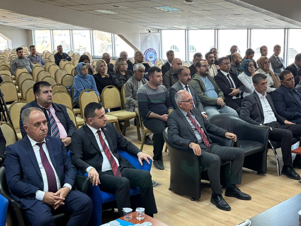 📍KONYA’DAYIZ..!

‼️ KAMUDA BOZULAN ÇALIŞMA BARIŞININ YENİDEN TESİSİ İÇİN; EK ZAM VE REFAH PAYI VERİLMELİDİR.

📌 Genel Başkanımız Türkeş GÜNEY, Genel Başkan Yardımcımız Sami ÇAM, Konya MHP İl Başkanı REMZİ KARAASLAN, Meram MHP İlçe Başkanı Mahmut YAMAN, Konya Ülkü Ocakları İl