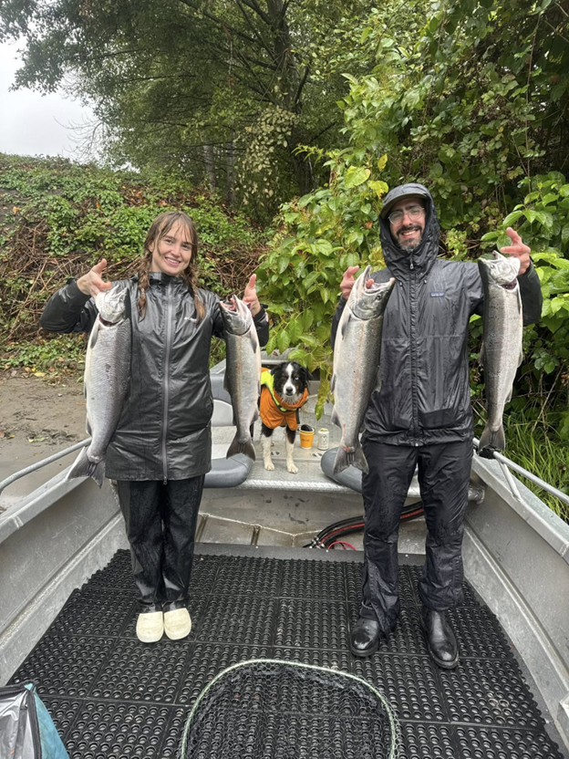 OregonFishingUS's tweet image. 🎣 Coho are charging upriver and the bite is on! Prime flows, aggressive fish, and even clam digs approved. Don’t miss this week’s SW Washington fishing report. wp.me/p6Jd7i-1afD

Photo: From Eamon Hoffman of fresh coho October 25th

#WashingtonFishingReport #CatchMoreFish