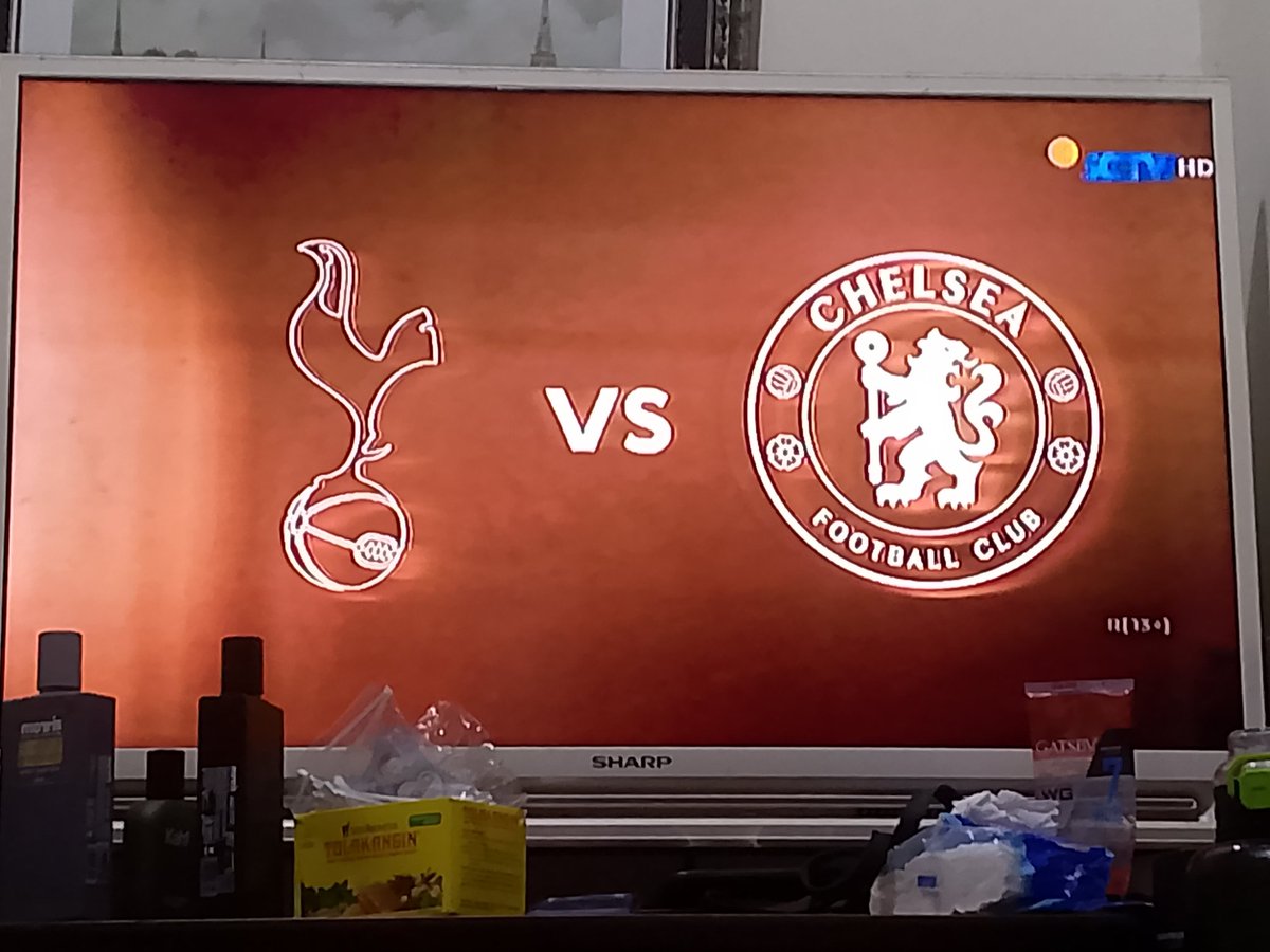 010907Mhd's tweet image. Selamat menyaksikan #DerbyLondon #TOTCHE #SpursvChelsea
