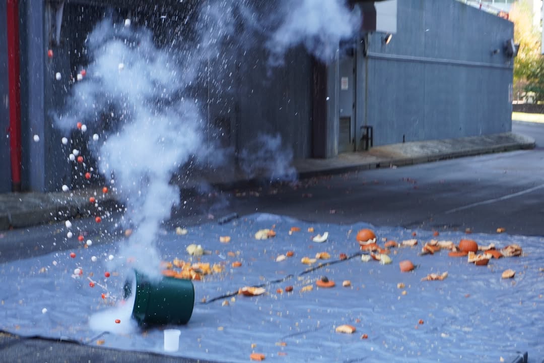 Simply having a smashing time. 😉🎃 Thank you to Scott Family Farm for donating 100 pumpkins adding to the festive fun today!