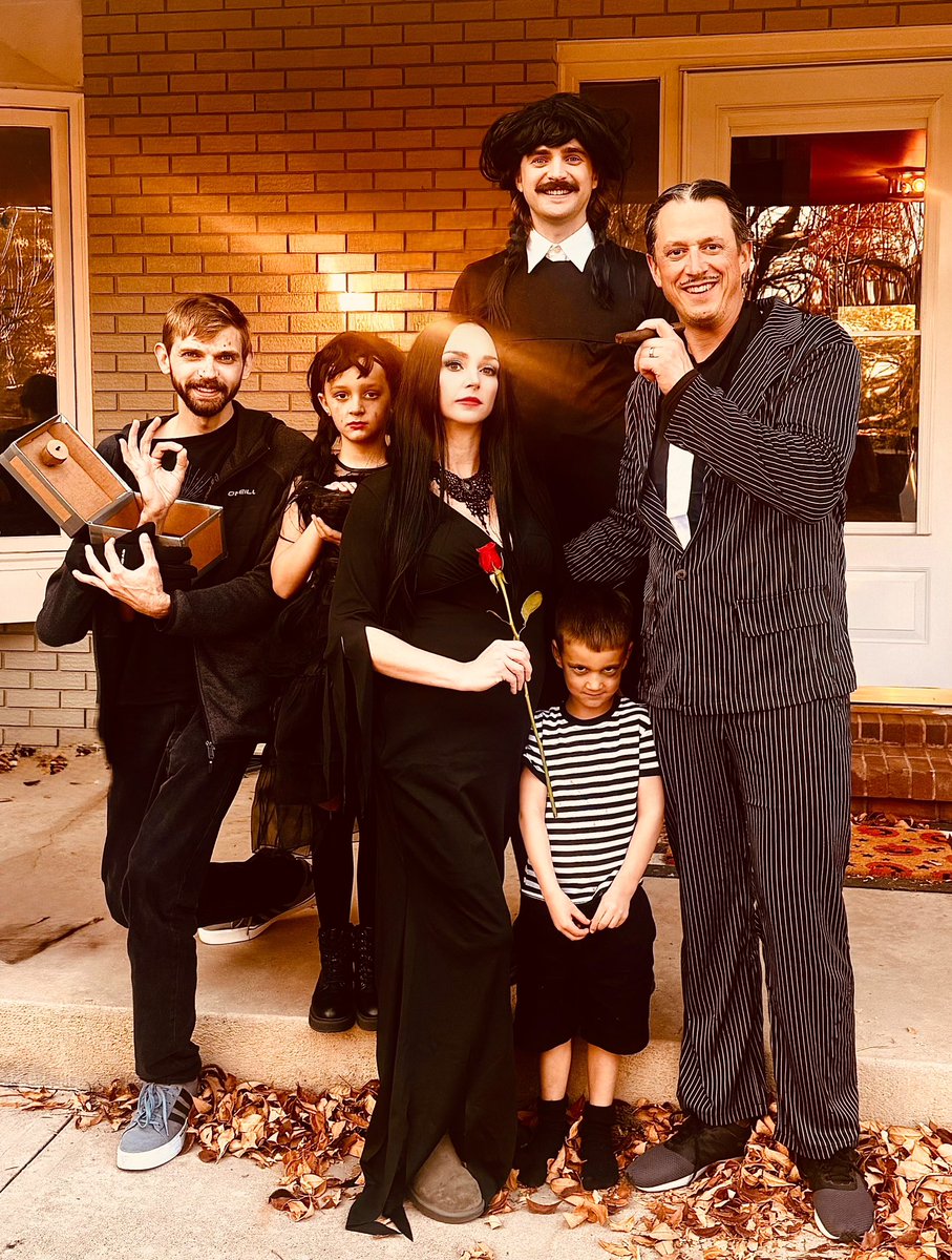 gotupandgit's tweet image. Addams Family