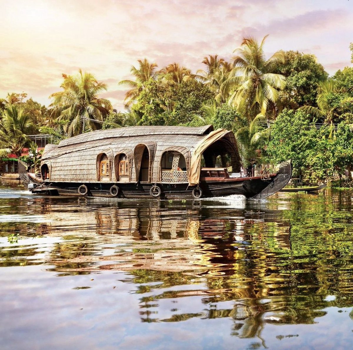Not only is Kerala a shining beacon of hope &amp; sanity, it’s also home to the sickest houseboats in the world